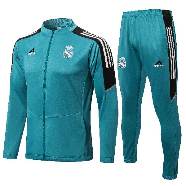 Футбольный костюм Real Madrid