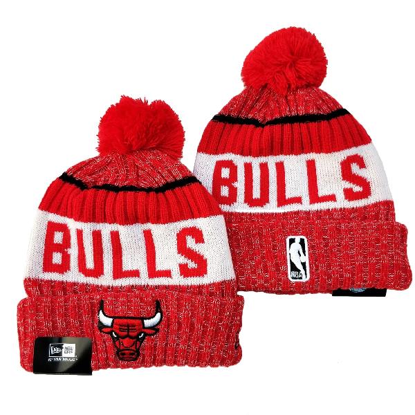 Баскетбольная шапка CHICAGO BULLS красная
