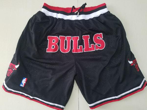 Шорты с карманами Chicago Bulls черные