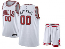 Баскетбольная форма Chicago Bulls со своей фамилией