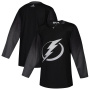 Пустой хоккейный свитер Tampa Bay Lightning по выгодной цене.